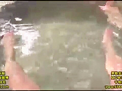 04112,A bitch is fully exposed during sex!