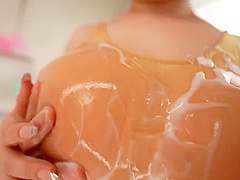 240331ぽっちゃりした女の子の動画a3