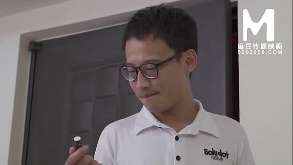 【国产】麻豆传媒作品/MD0191-打开你的欲望开关-麻豆母版（改标题） – 001/免费观看